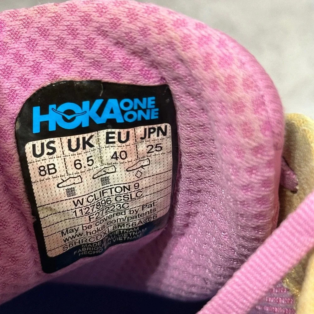 Hoka Clifton 9 Running Shoes Womens Size 8 Pink Cyclamen Sweet Lilac Sneakers